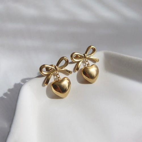 Gold Plated Anti-Tarnish Bow-Heart Themed Earrings - Wholesale