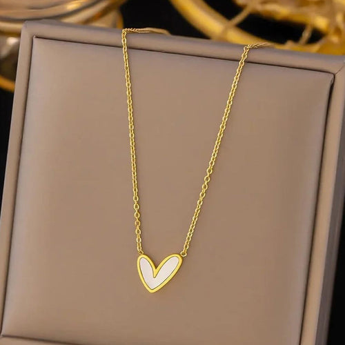 Anti-Tarnish Stainless Steel Gold-Plated Heart Themed MOP Pendant - Wholesale