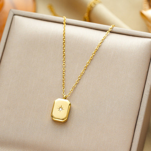 Anti-Tarnish Stainless Steel Gold-Plated Star Themed Geometric Pendant - Wholesale