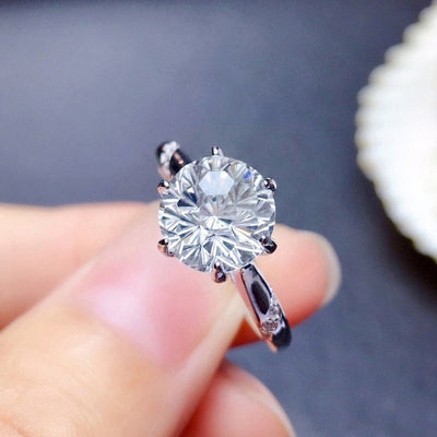 Anti-Tarnish Stainless Steel Silver-Plated AD Crushed Ice Cut White Circular Contemporary Finger Ring - Wholesale